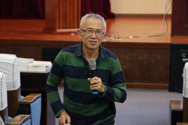 周南教授讲座中